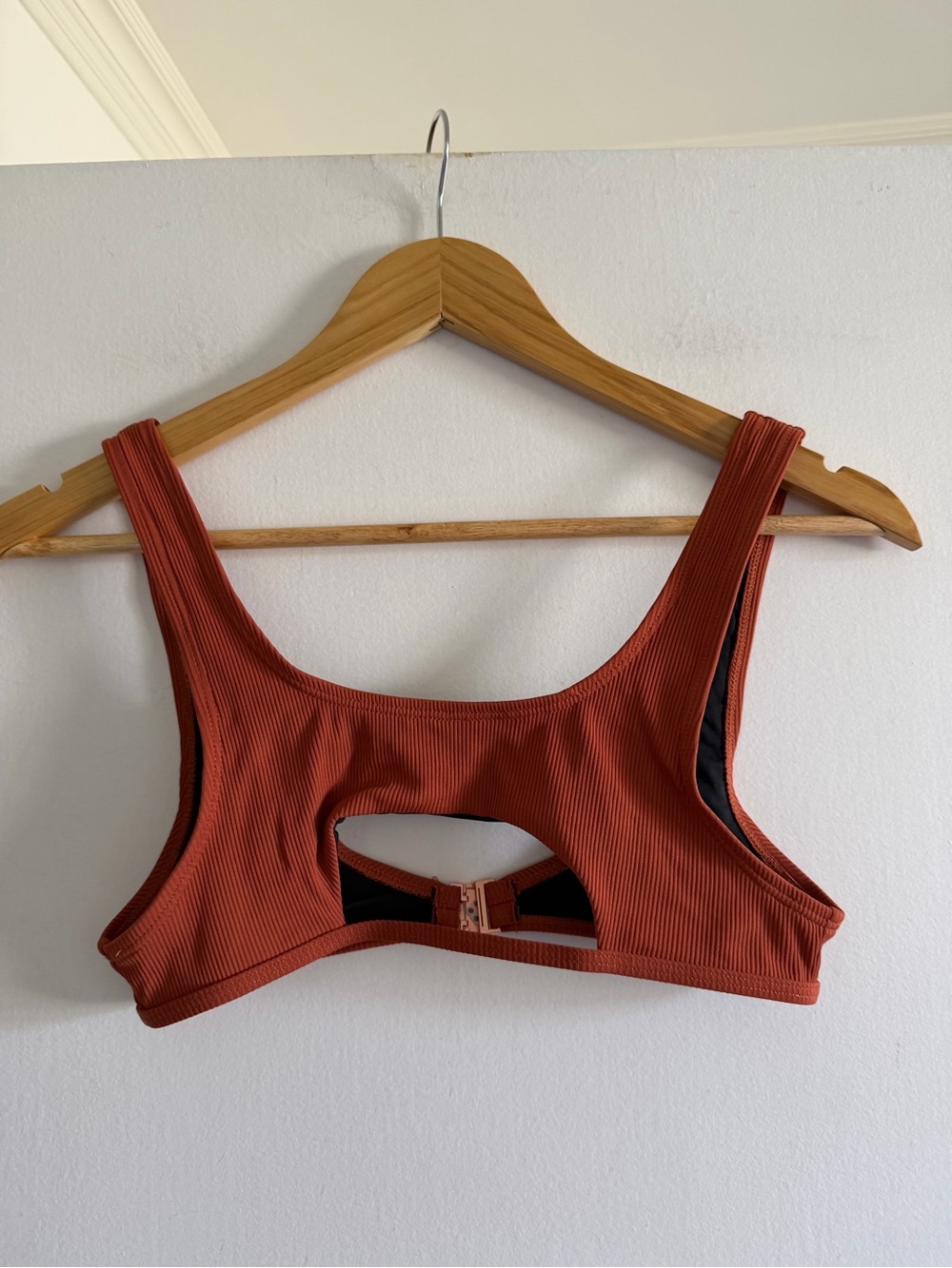 Somer Field Swim Burnt Orange Cut Out Bikini Top size Small EUC